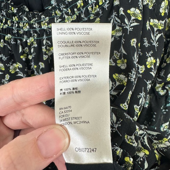 Free People Black Rose Valley Floral Off The Shoulder Cottagecore Peasant Blouse - Picture 13 of 14